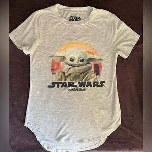 Star Wars T Shirt Gray Women’s Size XS